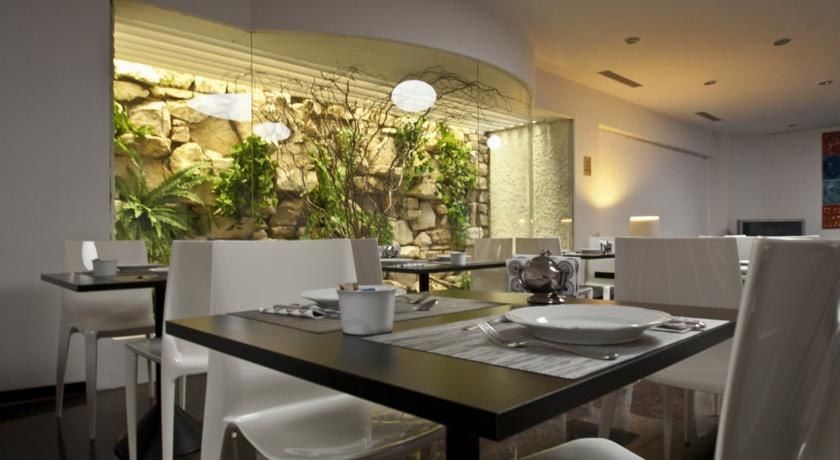 Victor Hotel Bari Restoran fotoğraf
